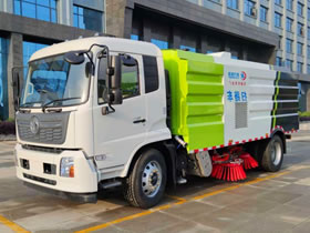 國(guó)六東風(fēng)天錦掃路車(chē)